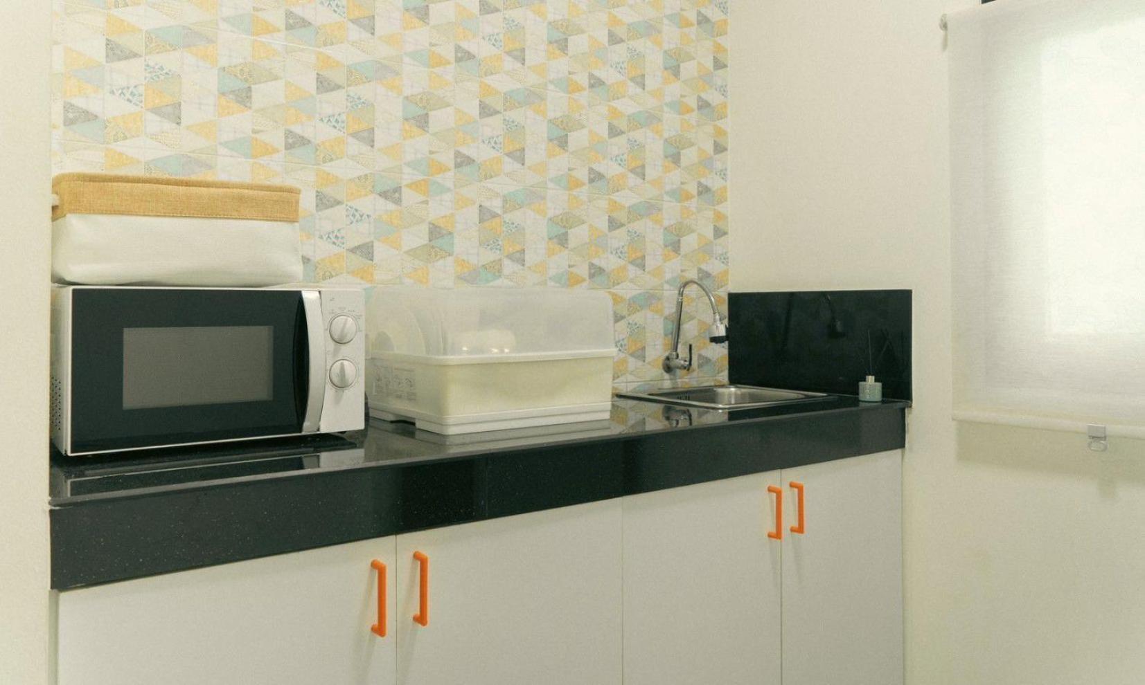 Baansuanprannok Khách sạn 4*